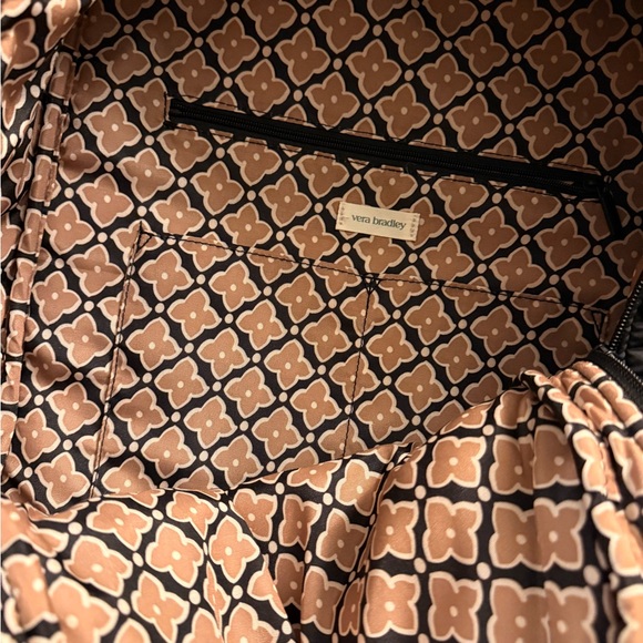 Quilted Black Backpack - Picture 4 of 4